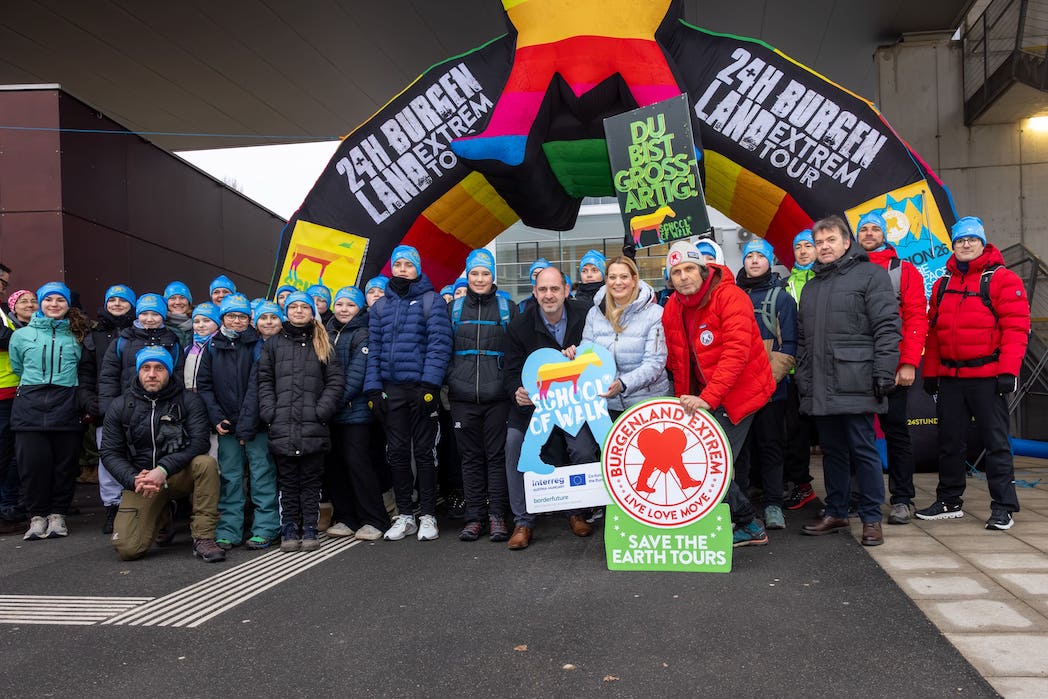 SchoolOfWalkFotocBueroLandesraetinWinkler