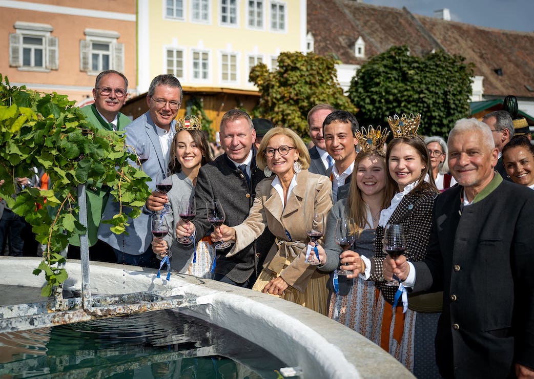 WeinlesefestRetzFotocNLKPfeffer